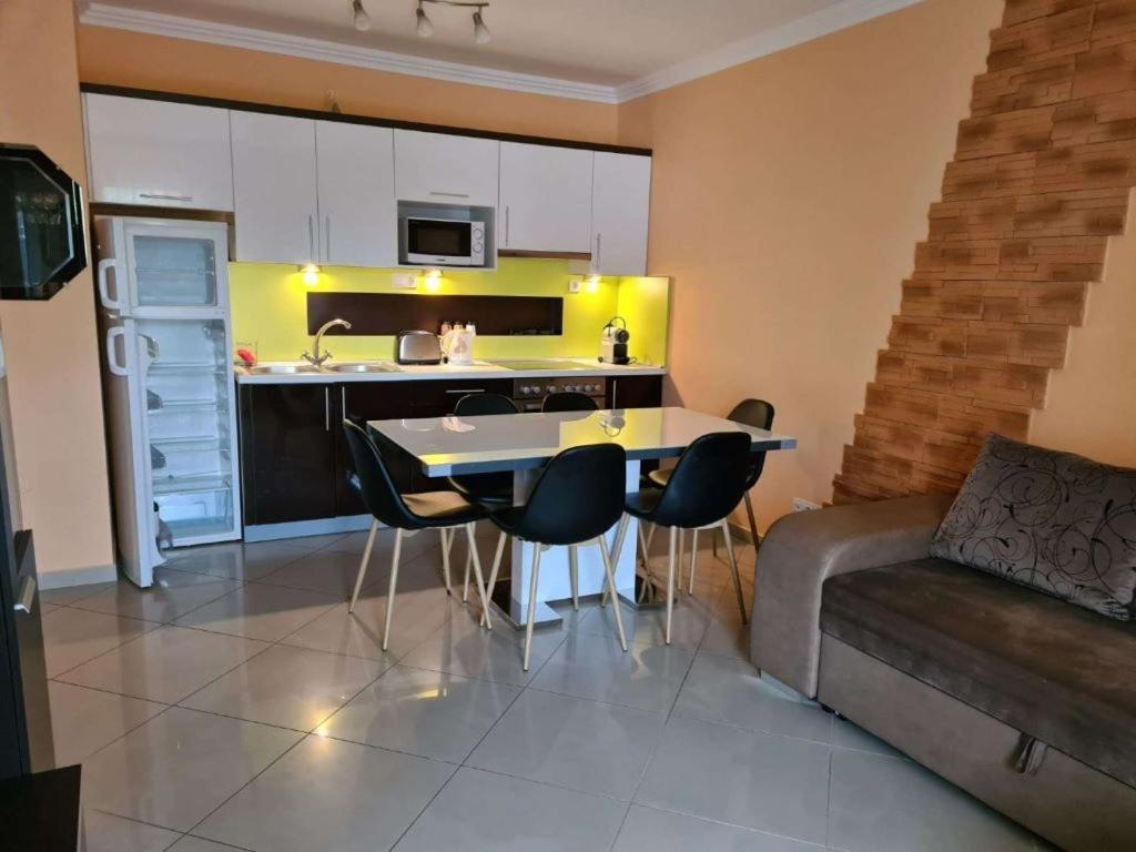 Plazs Apartman Siofok Exterior photo